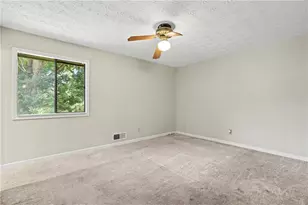 2571 Wildflower Ln, Lawrenceville, GA 30044 - Photo 13