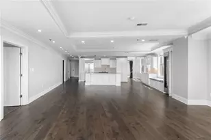 2881 Peachtree Rd NE, Atlanta, GA 30305 - Photo 15