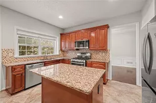 2200 Traywick Chase, Alpharetta, GA 30004 - Photo 9