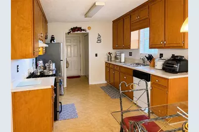 10200 Commons Crossing, Jonesboro, GA 30238 - Photo 9