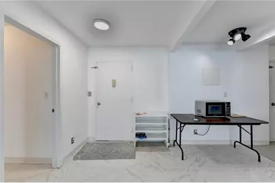 215 Piedmont Avenue NE #1009, Atlanta, GA 30308 - Photo 9