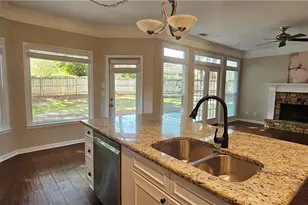 2780 Gentry Walk Ct, Cumming, GA 30041 - Photo 7