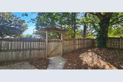 2780 Gentry Walk Court, Cumming, GA 30041 - Photo 23