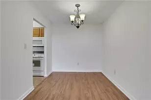300 Johnson Ferry Road NE, Sandy Springs, GA 30328 - Photo 11