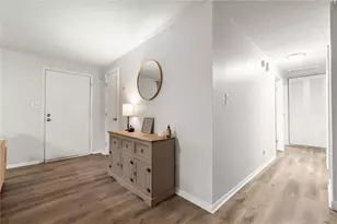 3705 Somerset Dr SW, Marietta, GA 30064 - Photo 17