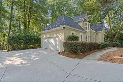5160 Cameron Forest Parkway, Alpharetta, GA 30022 - Photo 3