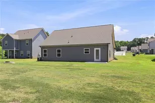 212 Venture Dr, Jackson, GA 30233 - Photo 15