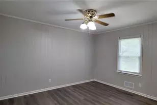 10326 Cumming Hwy, Canton, GA 30115 - Photo 17