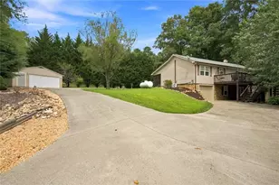 33 Pigeon Creek Dr, Blue Ridge, GA 30513 - Photo 27