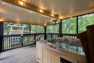 33 Pigeon Creek Dr, Blue Ridge, GA 30513 - Photo 5