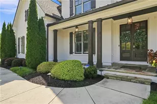 6025 Pebblestone Ln, Cumming, GA 30040 - Photo 3