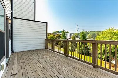 2076 Holtz Lane, Atlanta, GA 30318 - Photo 47