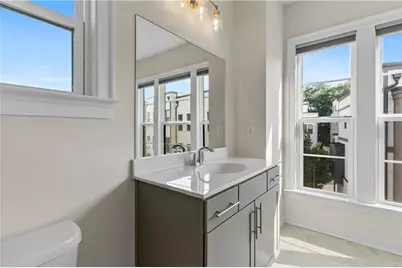 2076 Holtz Lane, Atlanta, GA 30318 - Photo 29