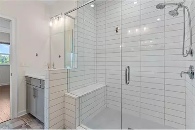 2076 Holtz Lane, Atlanta, GA 30318 - Photo 37