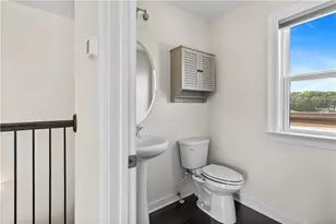 2076 Holtz Ln, Atlanta, GA 30318 - Photo 45