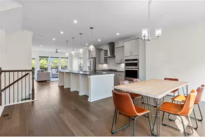 2076 Holtz Lane, Atlanta, GA 30318 - Photo 13