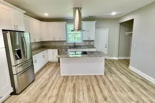 7241 Grayson Dr, Riverdale, GA 30296 - Photo 5
