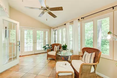 635 Winding Creek Court, Sandy Springs, GA 30328 - Photo 15