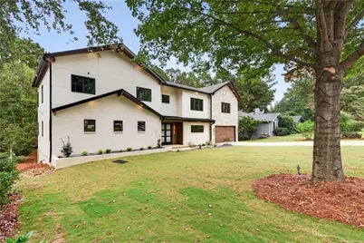 1434 Meadowcreek Lane, Dunwoody, GA 30338 - Photo 3