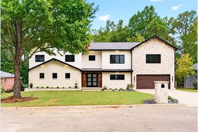 1434 Meadowcreek Lane, Dunwoody, GA 30338 - Photo 1