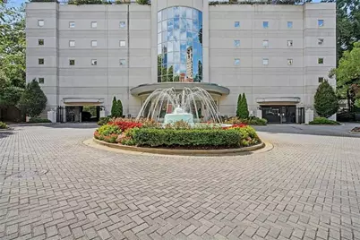 2828 Peachtree Road NW #1002, Atlanta, GA 30305 - Photo 13