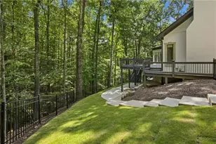 2175 River Cliff Dr, Roswell, GA 30076 - Photo 51