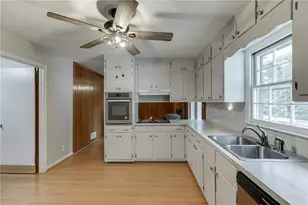 944 Beaver Ruin Road NW, Lilburn, GA 30047 - Photo 15