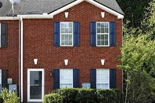 5735 Strathmoor Manor Cir, Lithonia, GA 30058 - Photo 1