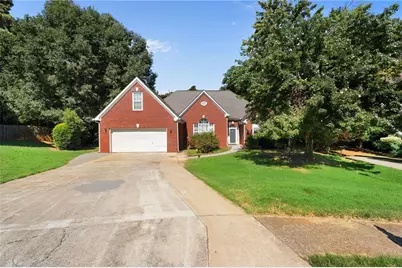 1000 Georgian Hills Dr, Lawrenceville, GA 30045 - Photo 3