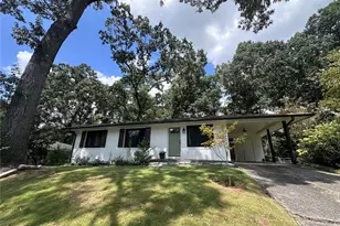 2498 Lakewood Dr NW, Kennesaw, GA 30152 - Photo 3