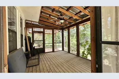 2498 Lakewood Drive, Kennesaw, GA 30152 - Photo 37