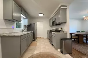 2498 Lakewood Dr NW, Kennesaw, GA 30152 - Photo 11