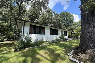 2498 Lakewood Dr NW, Kennesaw, GA 30152 - Photo 1