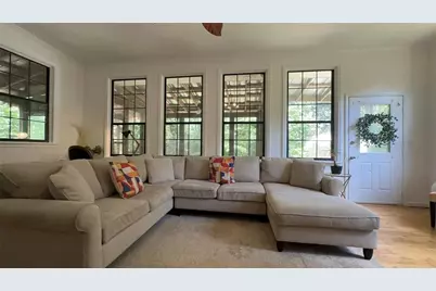 2498 Lakewood Drive, Kennesaw, GA 30152 - Photo 35