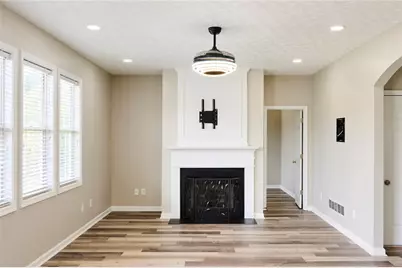 311 Park Creek Ridge, Woodstock, GA 30188 - Photo 3