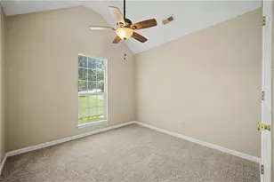 204 Spring Cir, Stockbridge, GA 30281 - Photo 17