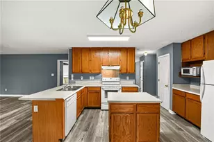 3270 Dogwood Dr, Powder Springs, GA 30127 - Photo 9