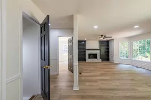 1720 Ridgefield Dr, Roswell, GA 30075 - Photo 43