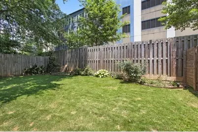129 Holiday Avenue #B, Atlanta, GA 30307 - Photo 23
