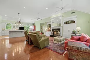 272 Glen Lake Dr, Hoschton, GA 30548 - Photo 11