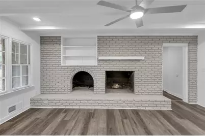 2541 Poplar Street, Snellville, GA 30078 - Photo 13