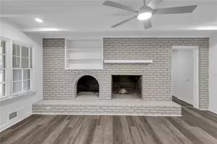 2541 Poplar St, Snellville, GA 30078 - Photo 13