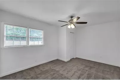 2541 Poplar Street, Snellville, GA 30078 - Photo 27