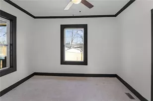 391 S Bend Ave SE, Atlanta, GA 30315 - Photo 5