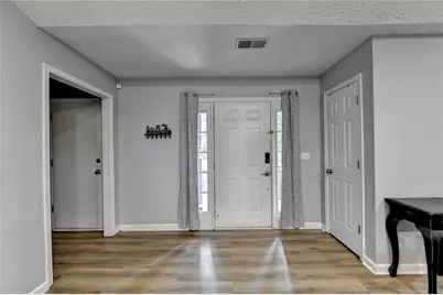 1921 Shady Creek Lane, Lawrenceville, GA 30043 - Photo 3