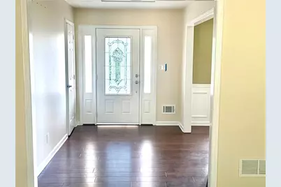 2660 Sandy Creek Circle, Loganville, GA 30052 - Photo 3