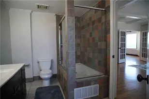 3481 Lakeside Dr NE, Atlanta, GA 30326 - Photo 11