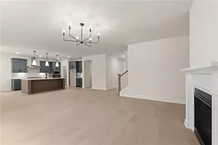 8110 Lennox Ln, Cumming, GA 30028 - Photo 21