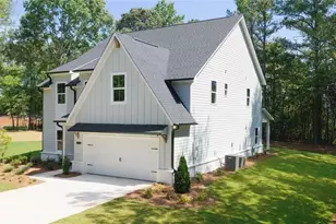 8110 Lennox Ln, Cumming, GA 30028 - Photo 3