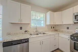 6196 Idlewood Cir, Lithonia, GA 30038 - Photo 9